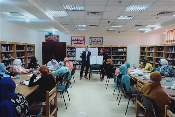 ثقافة القليوبية تناقش قضايا المرأة المصرية      