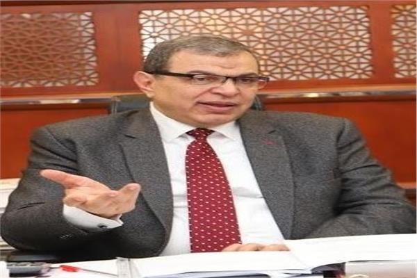  وزير القوى العاملة