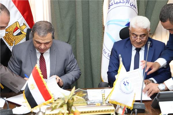  بروتوكول تعاون بين وزارة القوي العاملة والهيئة القومية للتأمين الاجتماعي