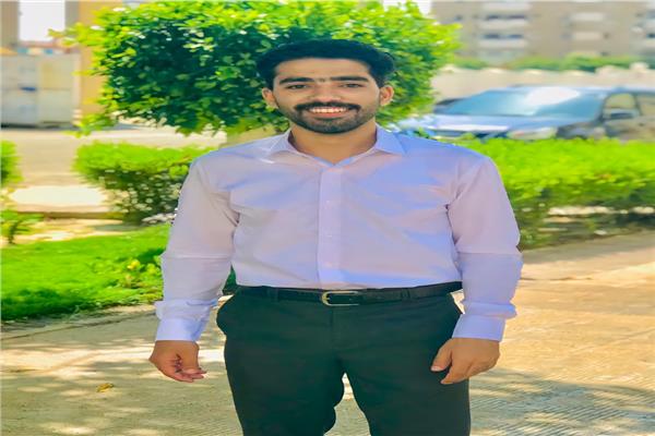 مصطفي أول الصناعية المتقدمة