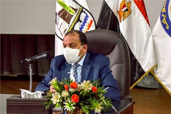 الدكتور منصور حسن رئيس الجامعة بني سويف