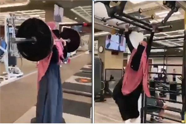 الفتاة أثناء تدريبها