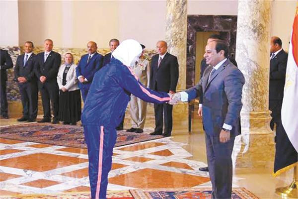 هداية ملاك فخورة بالتكريم من الرئيس السيسى عقب برونزية ريو.. وتحلم بالتكريم الثانى بعد انجاز طوكيو
