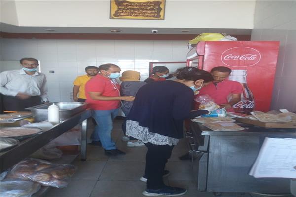 اعدام ٨٠ كيلو لحوم فى حملة تفتيشيه بالمنشآت السياحية بمطروح 
