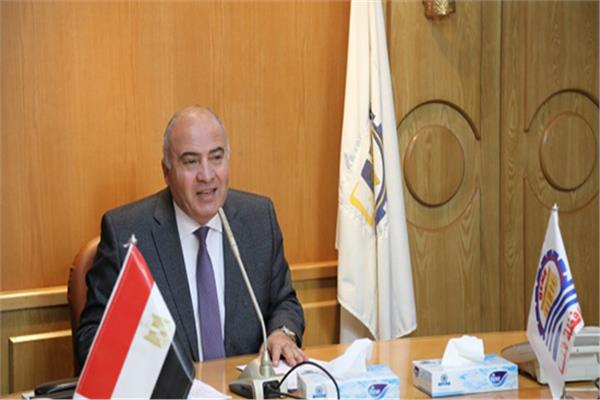 اللواء أشرف الداودى محافظ قنا