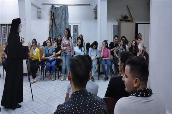 مؤتمر شباب المرحلة الثانوية والجامعية بكنيسة مار جرجس بمنسافيس