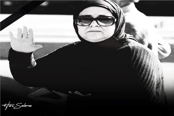 دلال عبد العزيز
