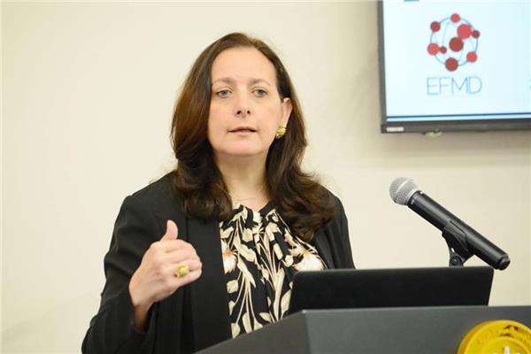 الدكتورة شريفة شريف المدير التنفيذي للمعهد القومي للحوكمة