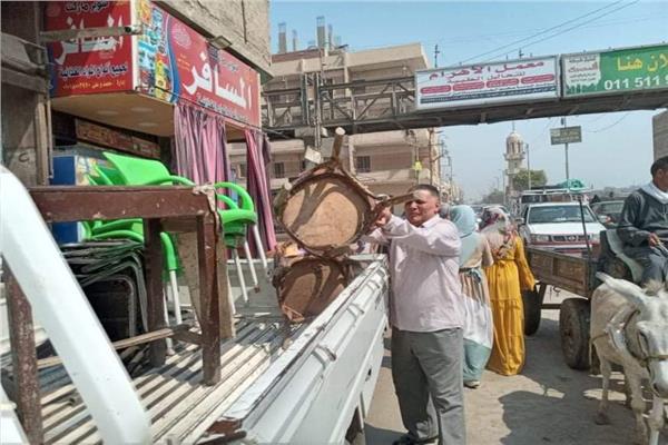 رفع الاشغالات بمدينة ملوي 