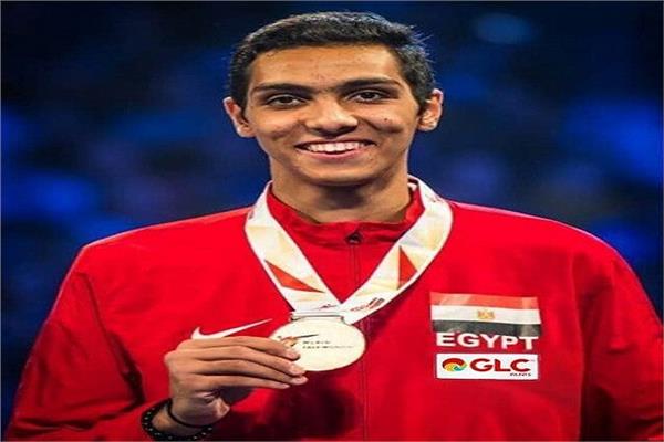 البطل سيف عيسى