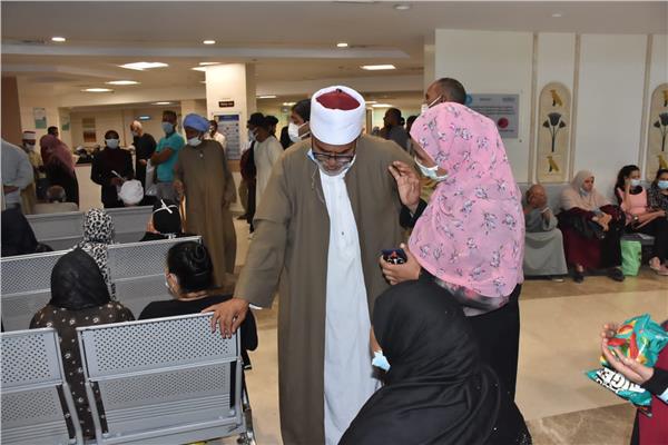 وعظ الأقصر تحتفل بالعام الهجري الجديد مع مرضى السرطان 