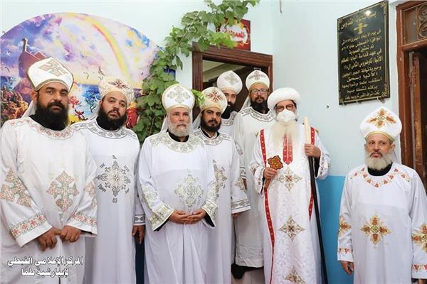 أسقف إيبارشية طما