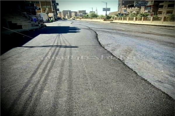 رصف شوارع فرشوط بتكلفة 7 ملايين و 417 ألف جنيه