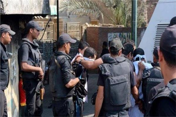 ضربات أمنية لتجار الكيف بالجيزة