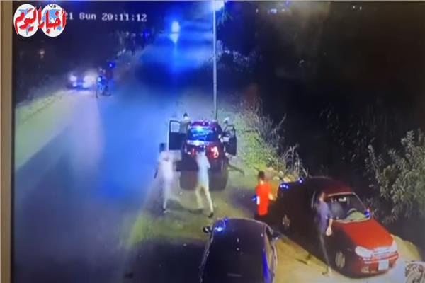 حادث انقلاب سيارة العروسين