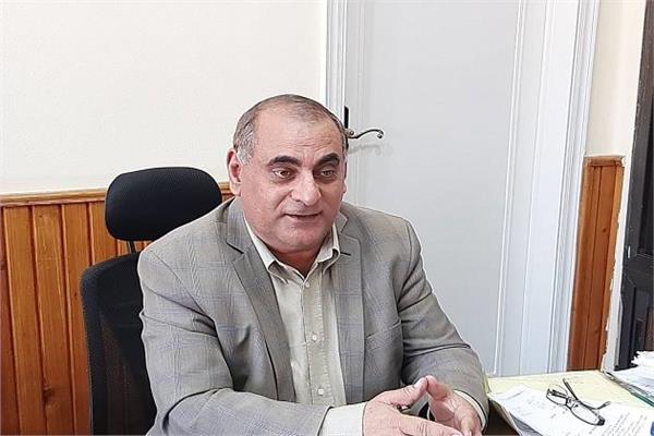  الدكتور شكر عبد السلام مدير المعمل المركزي للمبيدات