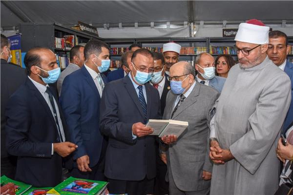 اللواء محمد الشريف محافظ الإسكندرية