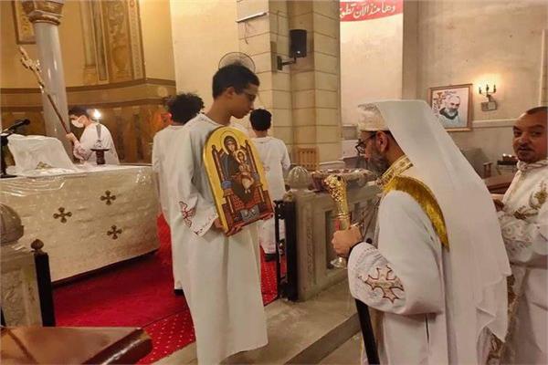 إيبارشية الإسماعيلية للأقباط الكاثوليك تحتفل بعيد انتقال السيدة العذراء إلى السماء