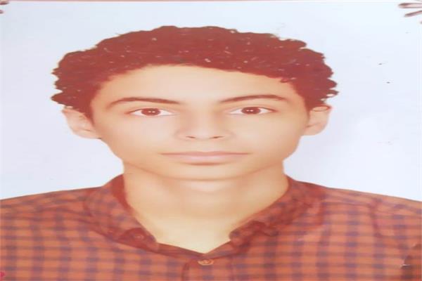 الطالب روفائيل صموئيل الرابع مكررعلمى رياضة بالإسكندرية