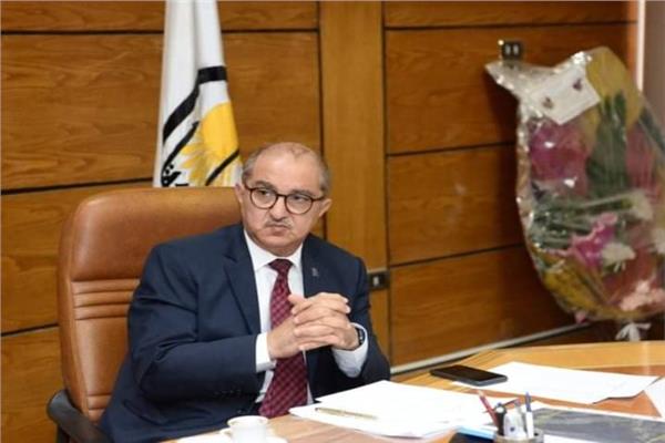 رئيس جامعة أسيوط