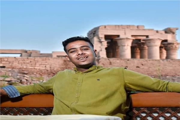 عمار مصطفي سيد مصاب بطلق نارى في أسوان