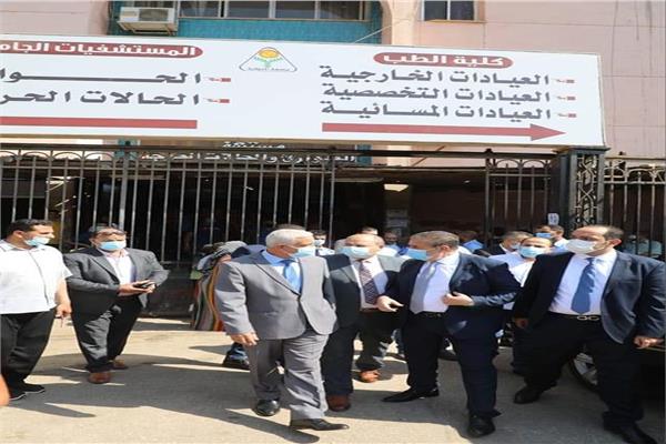 مستشفى المنوفية الجامعي