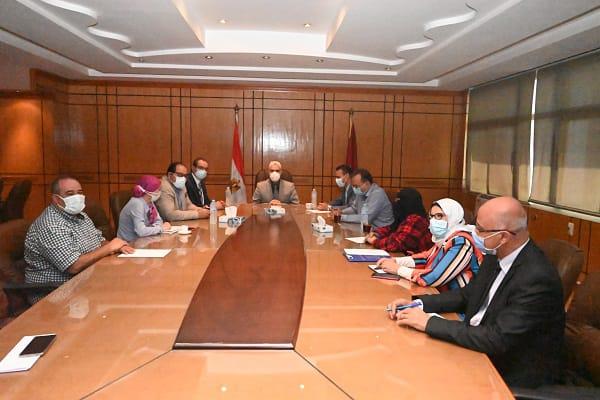 توفير لقاح كورونا لكافة منتسبي جامعة الفيوم 