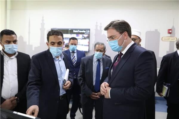 مرصد الأزهر يستقبل وزير خارجية صربيا