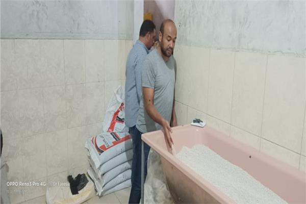 ضبط ٣ مصانع مخالفين بكفر الدوار