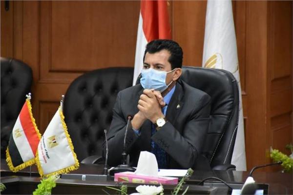  أشرف صبحى وزير الشباب والرياضة 