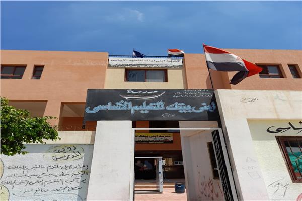  المرور على ٤١ مدرسة بشبراخيت 