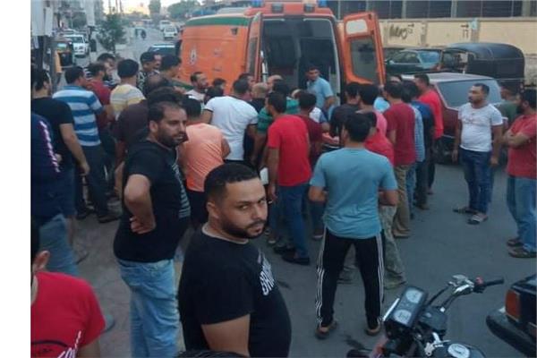 إصابة سيدة ونجلها في تصادم توكتوك بسيارة بالمحلة الكبرى