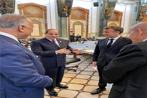 جانب من اللقاء