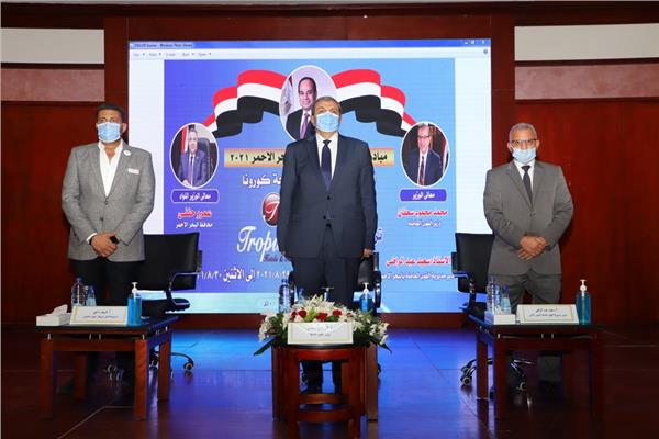 محمد سعفان وزير القوى العاملة