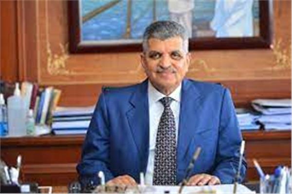  الفريق أسامة ربيع رئيس هيئة قناة السويس