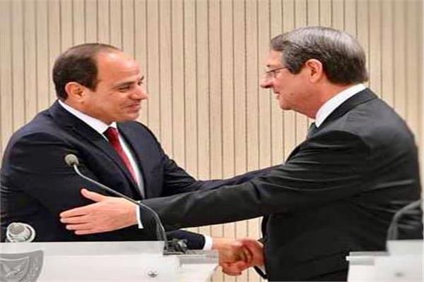 السيسي : عقد قمة ثلاثية بين مصر وقبرص واليونان أكتوبر المقبل