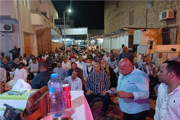  سكان مدينة القصير 