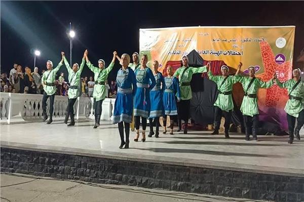 الدبكة السيناوي تتألق برأس البر