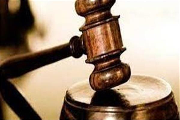 إحالة المتهم بالشروع في قتل أرملة والده للجنايات