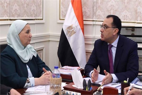 رئيس الوزراء د. مصطفى مدبولي ووزيرة التضامن - أرشيفية