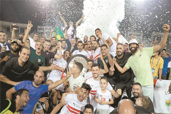 الزمالك بطل الدورى رقم ٦٢ 