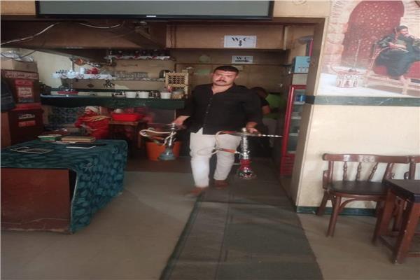 ضبط مقهى يقدم الشيشة للزبائن في حملة إشغالات بالطالبية 