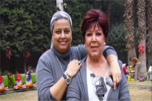 رجاء الجداوي وأميرة مختار