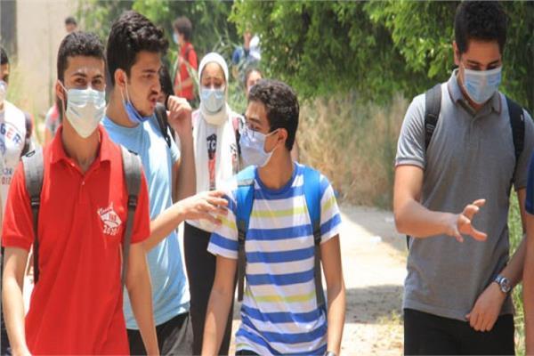 طلاب الثانوية العامة
