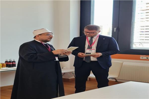  الدكتور محمد مختار جمعة في القمة العالمية الأولى لمكافحة الإرهاب