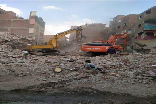 إزالة ١٥٩ عقارًا وصرف ٢٤٨ مليون جنيه تعويضات للمتضررين من محور مسطرد
