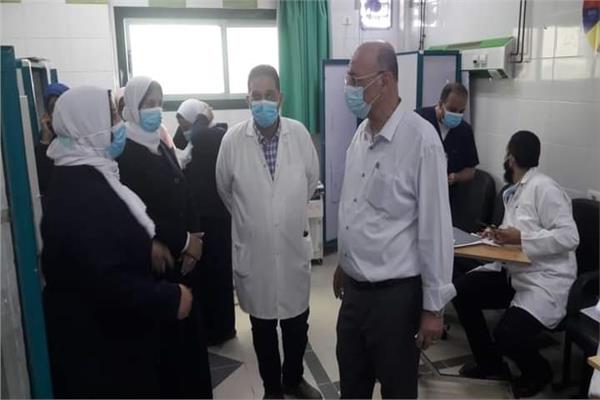  الدكتور عماد حمدي مستشار وكيل الوزارة للطب الوقائي
