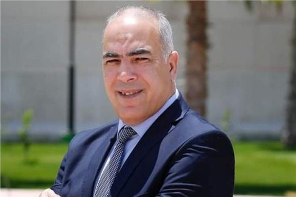 د.سامح ندا نائب رئيس الجامعة المصرية للعلوم والتكنولوجيا للشئون الأكاديمية والتعليم