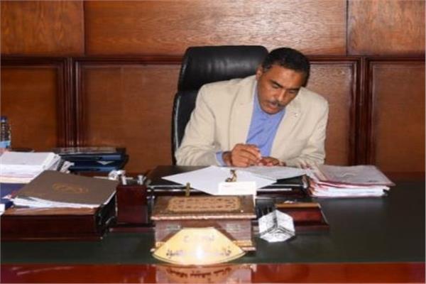 اعتماد ١٣ عمده وشيخ للقبائل البدوية بمطروح 