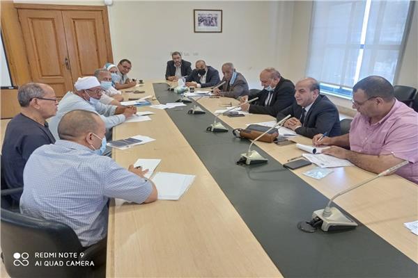 ممثلى وزارة التموين يلتقون باعضاء شعبة الخضر و الفاكهة بغرفة الاسكندريه